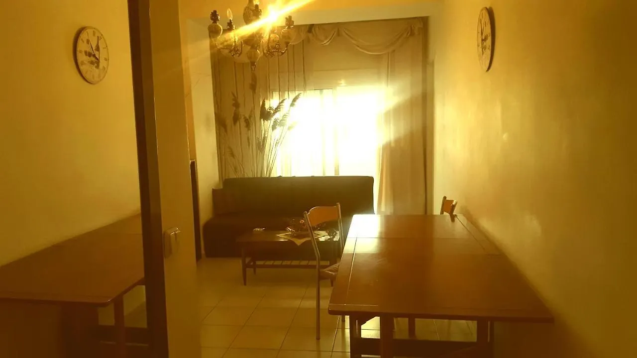Center Near The Sea And Metro!Unique Crystal Apartment With Amazing View Салоники